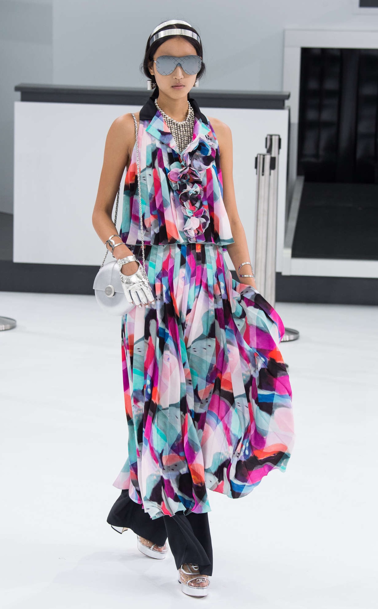 CHANEL Spring-Summer 2016 Ready-to-Wear – FAB FIVE LIFESTYLE