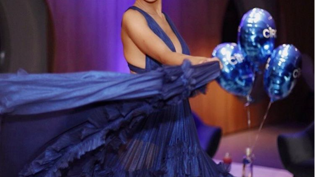 Alessandra Ambrosio's Fabulous Blue Dress She Rocked At The VOGUE Brazil Ball FAB FIVE LIFESTYLE Alessandra Ambrosio's Fabulous Blue Dress She Rocked At The VOGUE Brazil Ball FAB FIVE LIFESTYLE
