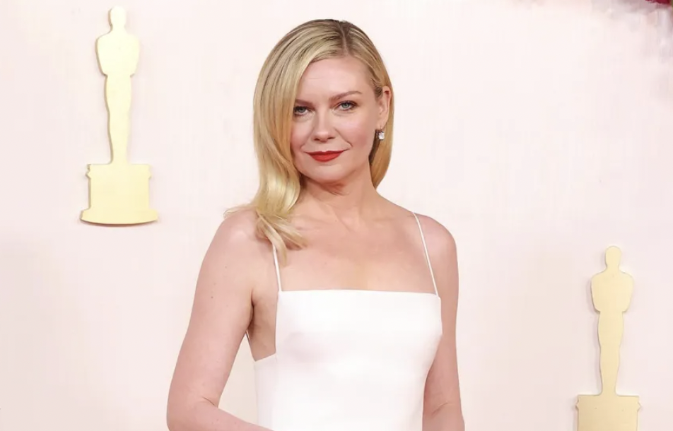 Kirsten Dunst Glows on the Red Carpet