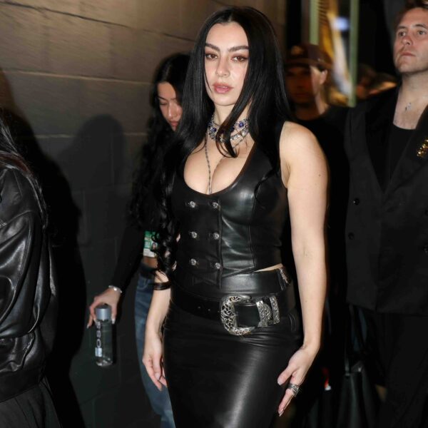 Charli xcx’s Backstage GRAMMY Look