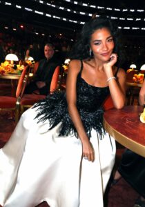 Olivia Dean’s Timeless GRAMMY Red Carpet