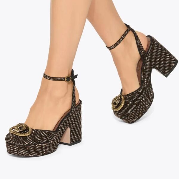 chelsea closed platform heel