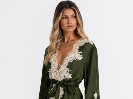 Alice + Olivia Drea Lace Robe